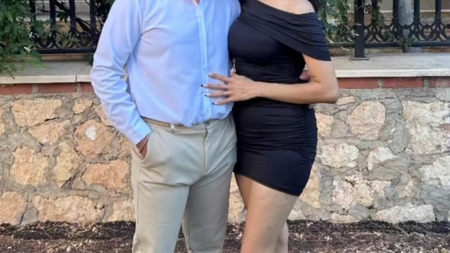 Otomobilin çarptığı nişanlı çift öldü